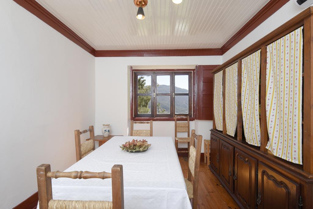 만테이가스 Casa Cerro Da Correia 게스트하우스 외부 사진