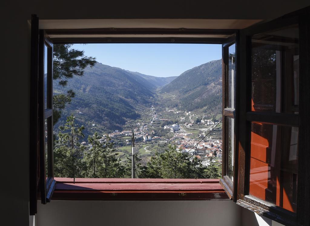 만테이가스 Casa Cerro Da Correia 게스트하우스 외부 사진